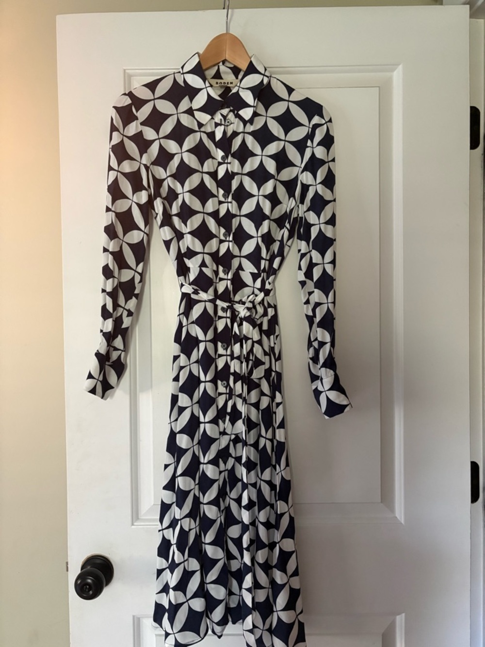Boden Navy and White Geometric Tie-Waist Shirt Dress - Picture 4 of 8